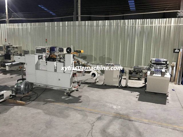 M&aacute;quina para fabricar pa&ntilde;uelos de bolsillo peque&ntilde;os, pa&ntilde;uelo autom&aacute;tico de alta velocidad CE4